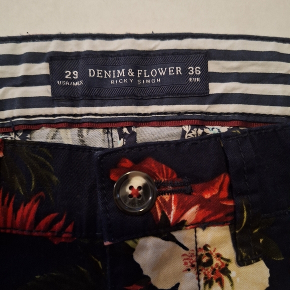Denim and flowers boys shorts -NWT - Picture 4 of 4